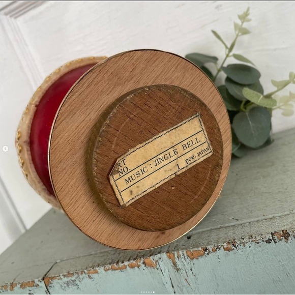 Vintage Revolving Musical Santa Music Box Jingle Bells Japan Rubber Face WORKS - Picture 6 of 6